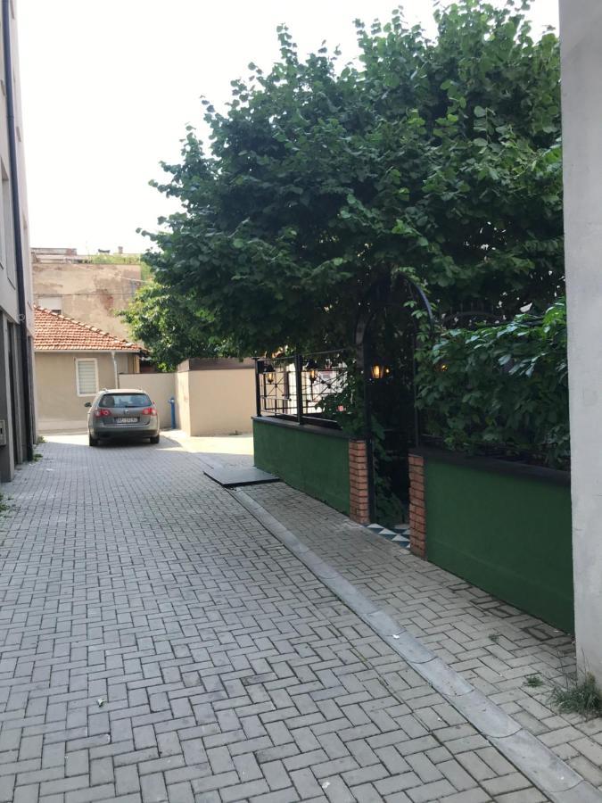 Centar Bruno Lägenhet Novi Pazar Exteriör bild