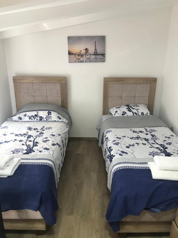 Centar Bruno Lägenhet Novi Pazar Exteriör bild